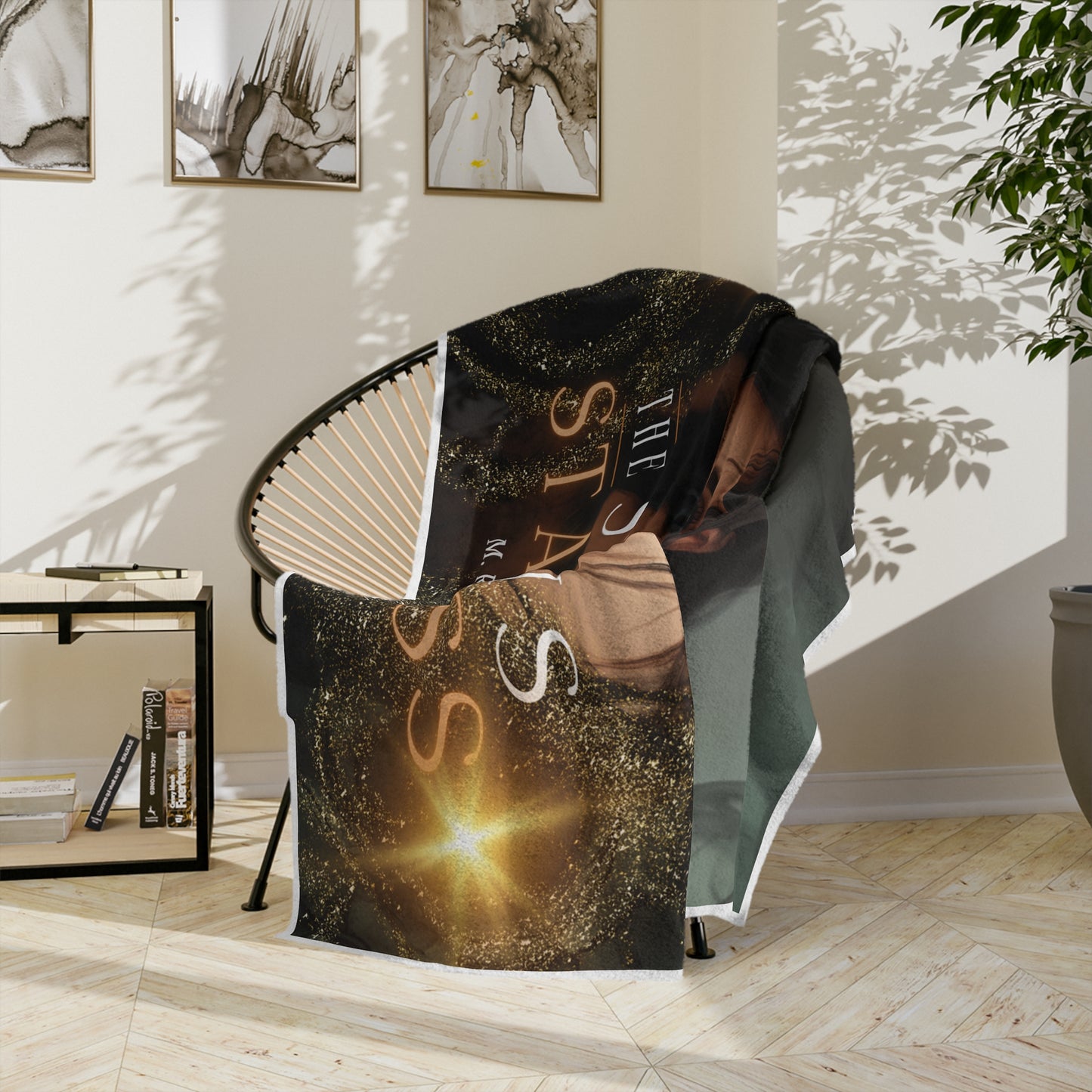 “Starlight & Shadows” Velveteen Blanket – Rue & Lucipurr Edition